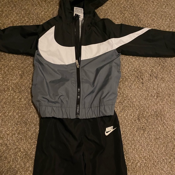Nike swishy pants and jacket PLEASE READ SIZES - Picture 3 of 3